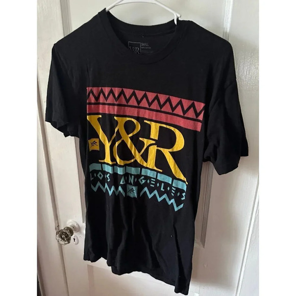 Young & Reckless Men’s size small t-shirt - Picture 2 of 6